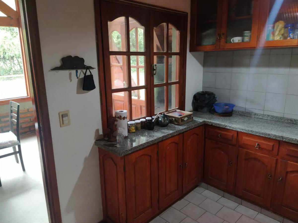 Habitacion Privada En Cabana Compartida "Los Cordobeses" Сан-Мартин-де-лос-Андес Экстерьер фото