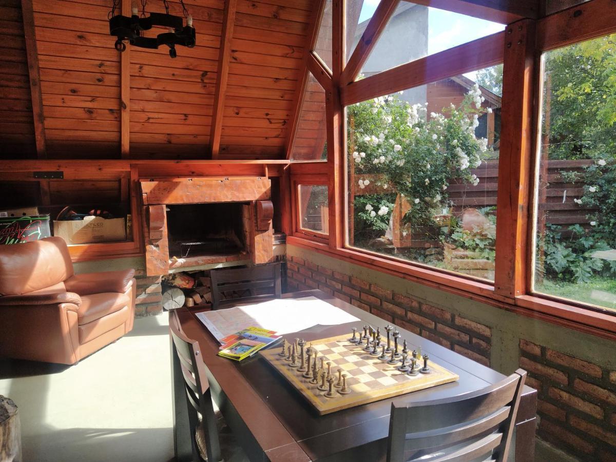 Habitacion Privada En Cabana Compartida "Los Cordobeses" Сан-Мартин-де-лос-Андес Экстерьер фото